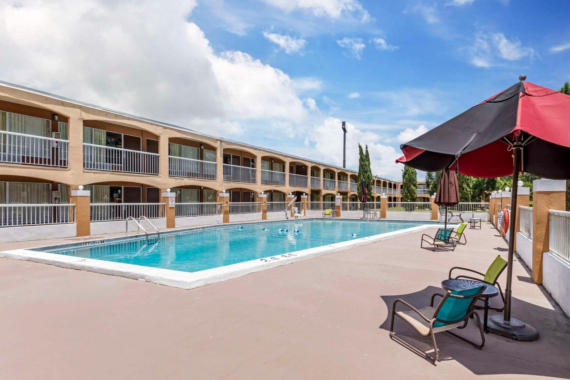 Quality Inn Alachua - Gainesville Area Buitenkant foto